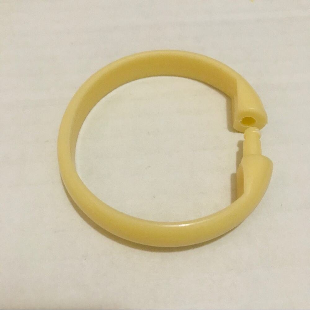 Cream Shower Curtain Ring's - Picture 2 of 3